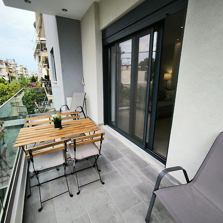 Floral Home 2 - 1St Floor Apt With Private Parking! Athen Eksteriør bilde